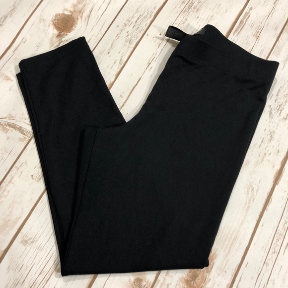 David Lerner Pants - CCO Sale ⬇️ David Lerner Black Cropped Legging S